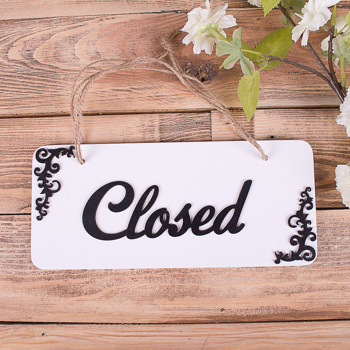 Табличка двухсторонняя "open closed" черная