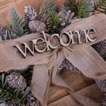 Венок новогодний "welcome"