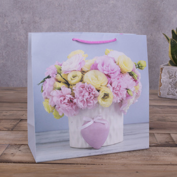 W1-205 пакет 23*23*10  "коробка с цветами"