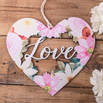 подвеска сердце "love" с цветами  