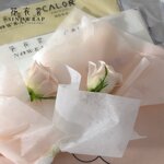 Флизелин однотонный листовой розовый 50*50 (40шт)