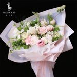 Пленка листовая «с широкой каймой» голубая 58*58см (20шт)
