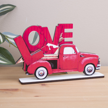 Статуэтка красный пикап love