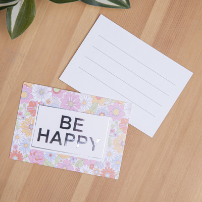 Открытка мини "BE HAPPY" с цветами