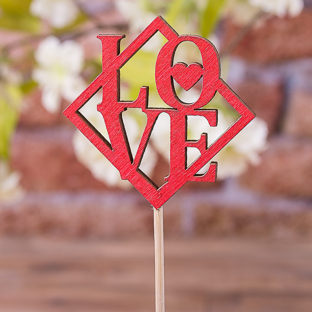 топпер "love"
