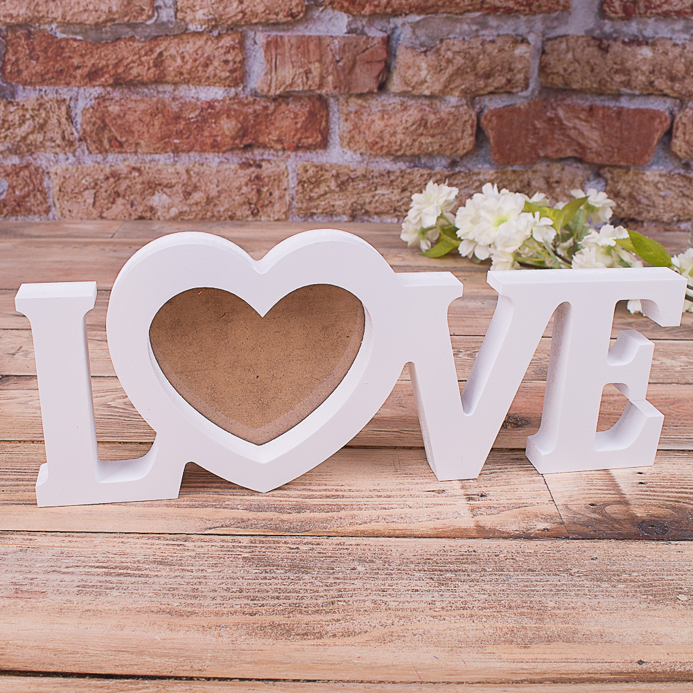 Фоторамка слово "Love"