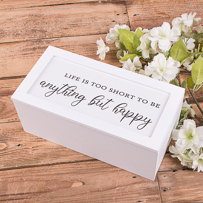 Шкатулка деревянная белая  life is too short